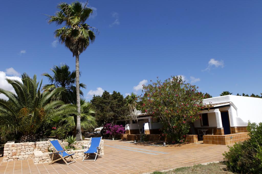 Hotel Ca Mari Bãi biển Bãi biển Playa Migjorn Ngoại thất bức ảnh